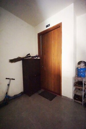 Room in 2 BHK Apartment at Vavol – for Sale