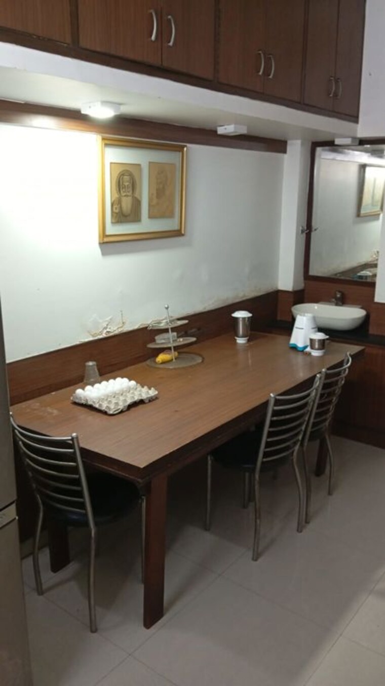 Kitchen, amar colony 2 Bedroom 100 Sq.Yd. Builder Floor In Amar Colony Delhi 10490971