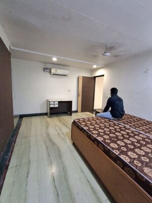 2 BHK Builder Floor For Rent in Threeke