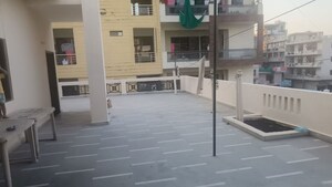Common Area in  Pg at Sector 12 – for Rent