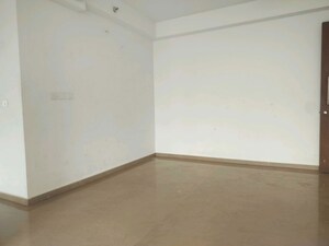 Room in 2 BHK Apartment at Runwal Bliss, Kanjurmarg East – for Rent