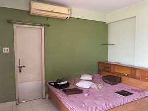 Team Area in 3 BHK Apartment at Ratu – for Sale