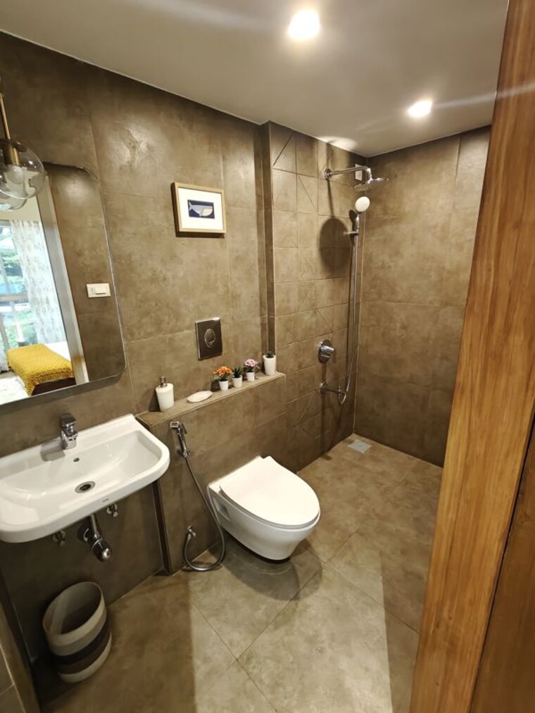 Bathroom, shapoorji-pallonji-the-canvas-residences 2 Bedroom 626 Sq.Ft. Apartment In Sewri Mumbai 10491054