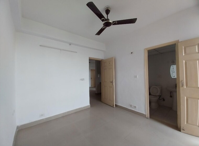 Room, supertech-34-pavilion 2 Bedroom 930 Sq.Ft. Apartment In Sector 34 Noida 10491067