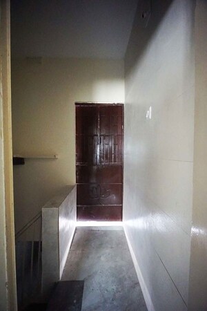 Living Room in 2 BHK Independent House at Krishna Nagar – for Sale