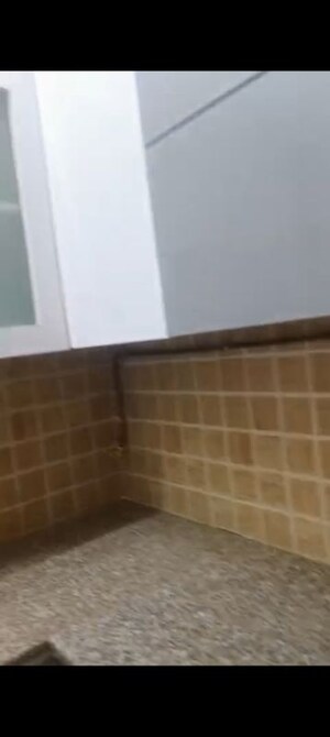 Room in  Apartment at Mahagun My Woods, Sector 16c Greater Noida – for Rent