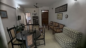 2 BHK Apartment For Rent in Miramar