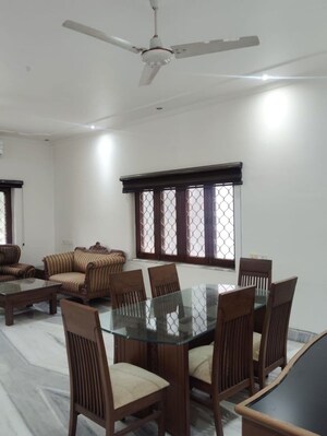 Living Room in 3 BHK Builder Floor at Defence Colony – for Rent