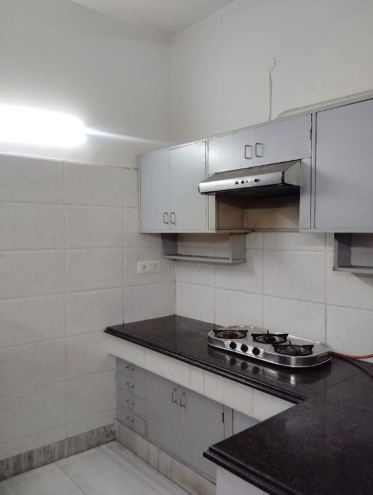 Kitchen, defence colony 3 Bedroom 2000 Sq.Ft. Builder Floor In Defence Colony Delhi 10491119
