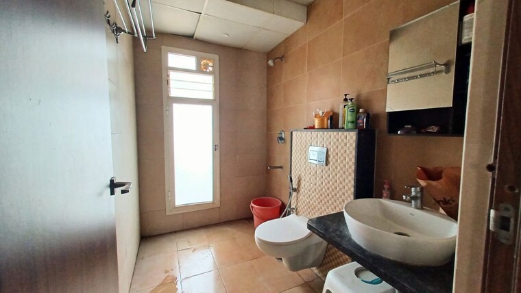 Attached Bathroom, salarpuria-greenage 4 Bedroom 2800 Sq.Ft. Apartment In Hosur Road Bangalore 10491148