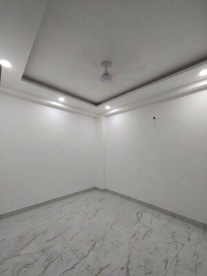 Room in 1 RK Builder Floor at Neb Sarai – for Rent