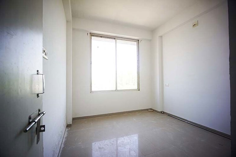 Room, chandkheda 1 Bedroom 87 Sq.Yd. Apartment In Chandkheda Ahmedabad 10491155