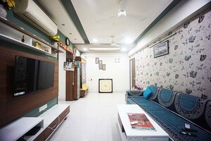 2 BHK Apartment For Sale in Ghatlodia