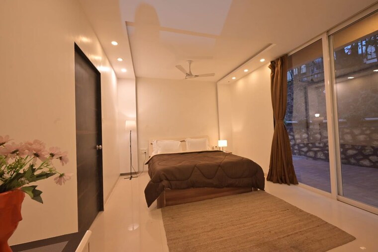 Bathroom, sandesh nagar 6+ Bedroom 3500 Sq.Ft. Villa In Sandesh Nagar Mumbai 10491204