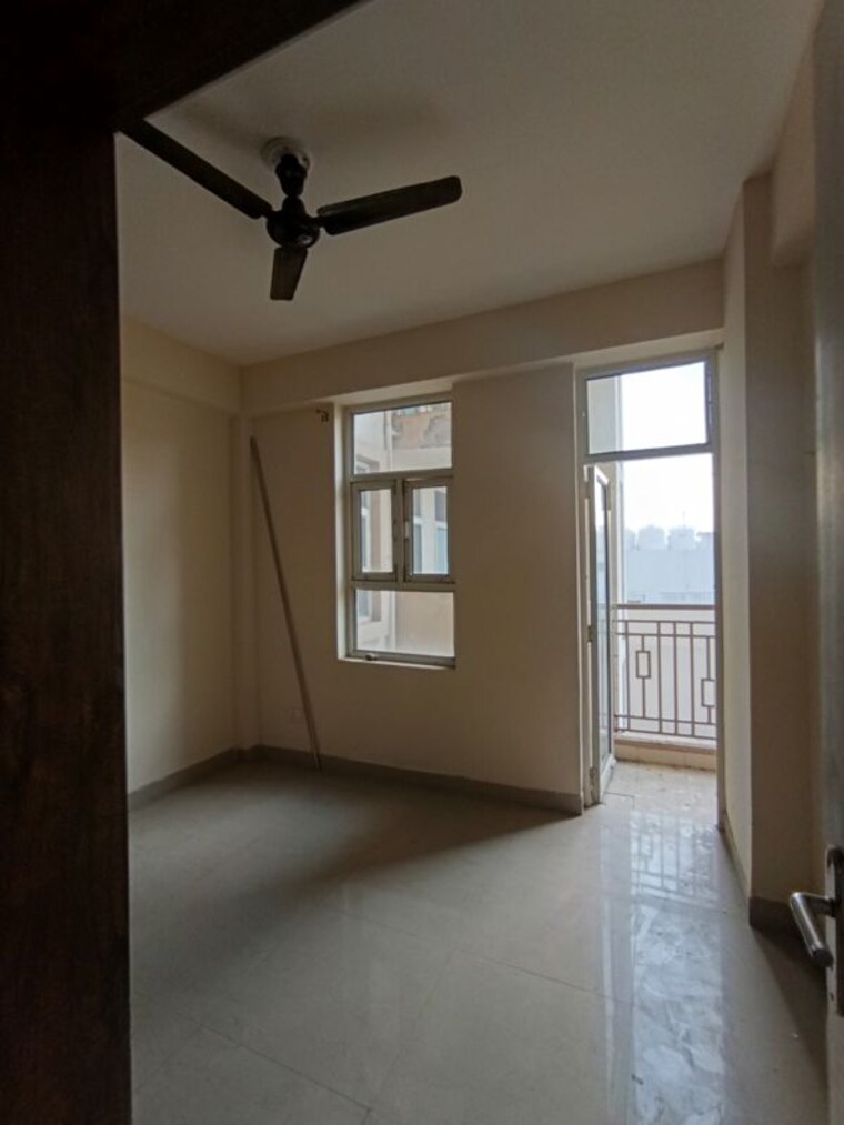 Room, shree-vardhman-flora 2 Bedroom 800 Sq.Ft. Apartment In Sector 90 Gurgaon 10491209