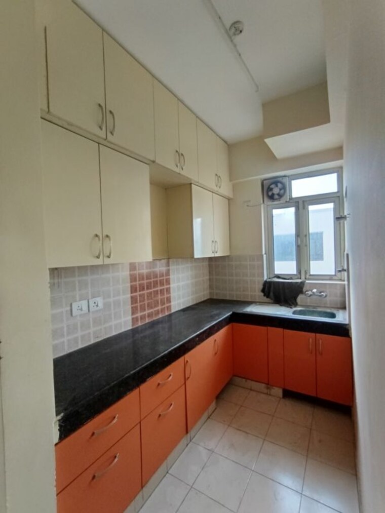 Kitchen, shree-vardhman-flora 2 Bedroom 800 Sq.Ft. Apartment In Sector 90 Gurgaon 10491209