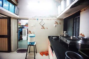 Team Area in 4 BHK Independent House at Ellisbridge – for Sale