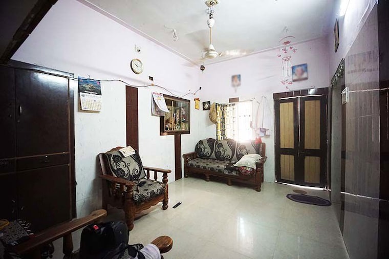 Living Room, ellisbridge 4 Bedroom 80 Sq.Yd. Independent House In Ellisbridge Ahmedabad 10491211