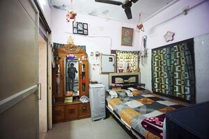 Living Room in 4 BHK Independent House at Ellisbridge – for Sale