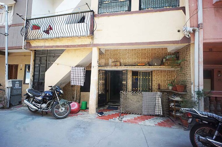 Exterior View, ellisbridge 4 Bedroom 80 Sq.Yd. Independent House In Ellisbridge Ahmedabad 10491211