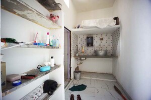 Team Area in 4 BHK Independent House at Ellisbridge – for Sale