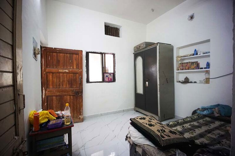 Living Room, ellisbridge 4 Bedroom 80 Sq.Yd. Independent House In Ellisbridge Ahmedabad 10491211