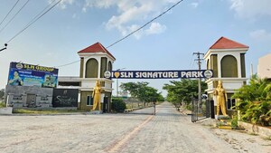  Plot – Exterior View View at Railapur - for Sale