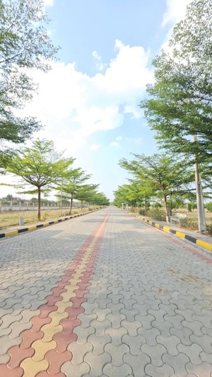   Plot at Railapur – for Sale
