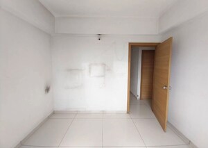 Room in 3 BHK Apartment at Chandkheda – for Sale