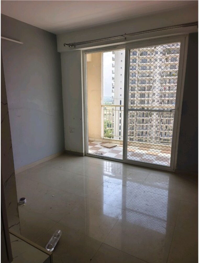 Room, shree-vardhman-green-court 2 Bedroom 690 Sq.Ft. Apartment In Sector 90 Gurgaon 10491351