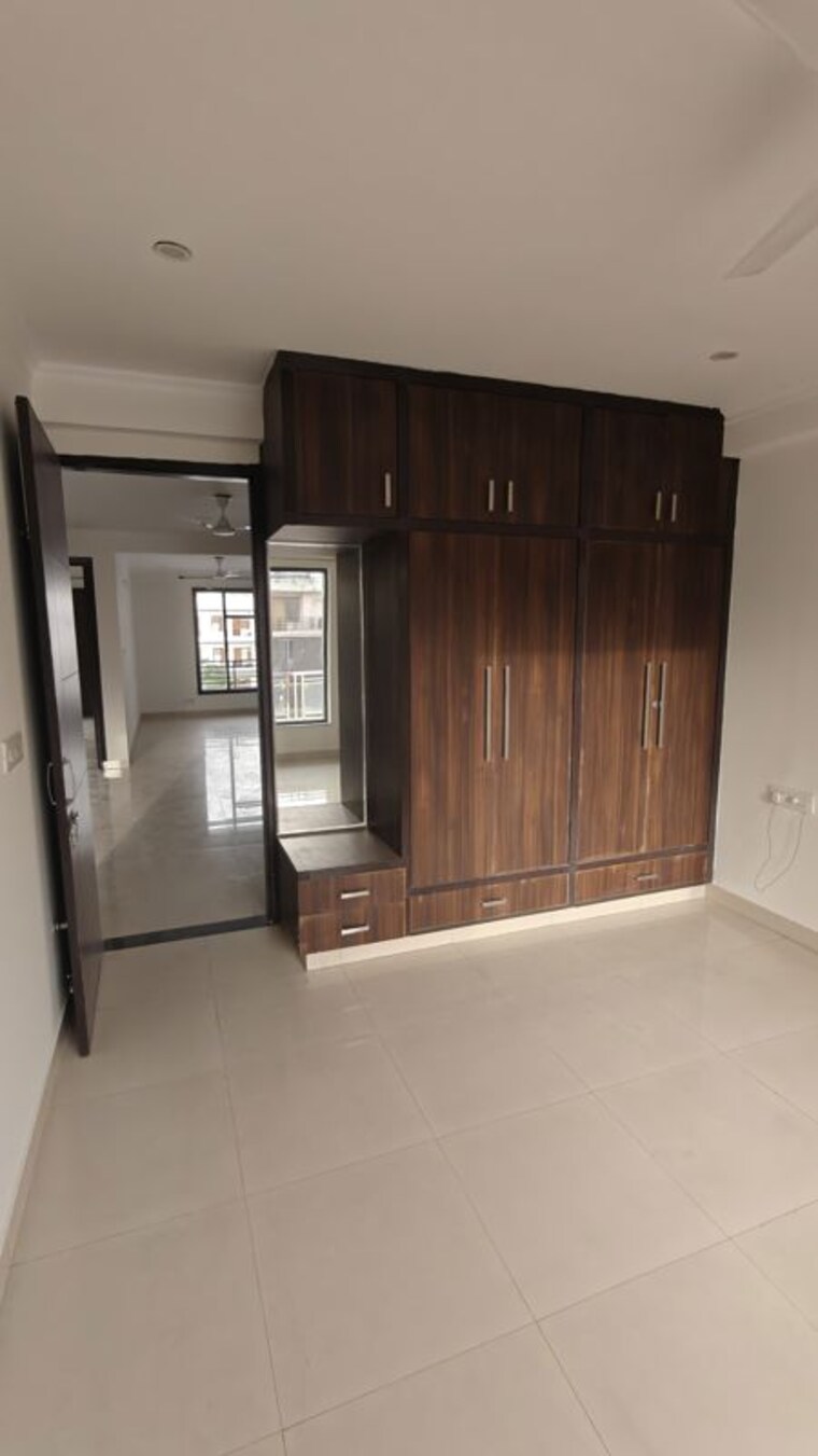 Living Room, sushant lok iii 3 Bedroom 2350 Sq.Ft. Builder Floor In Sushant Lok Iii Gurgaon 10491333