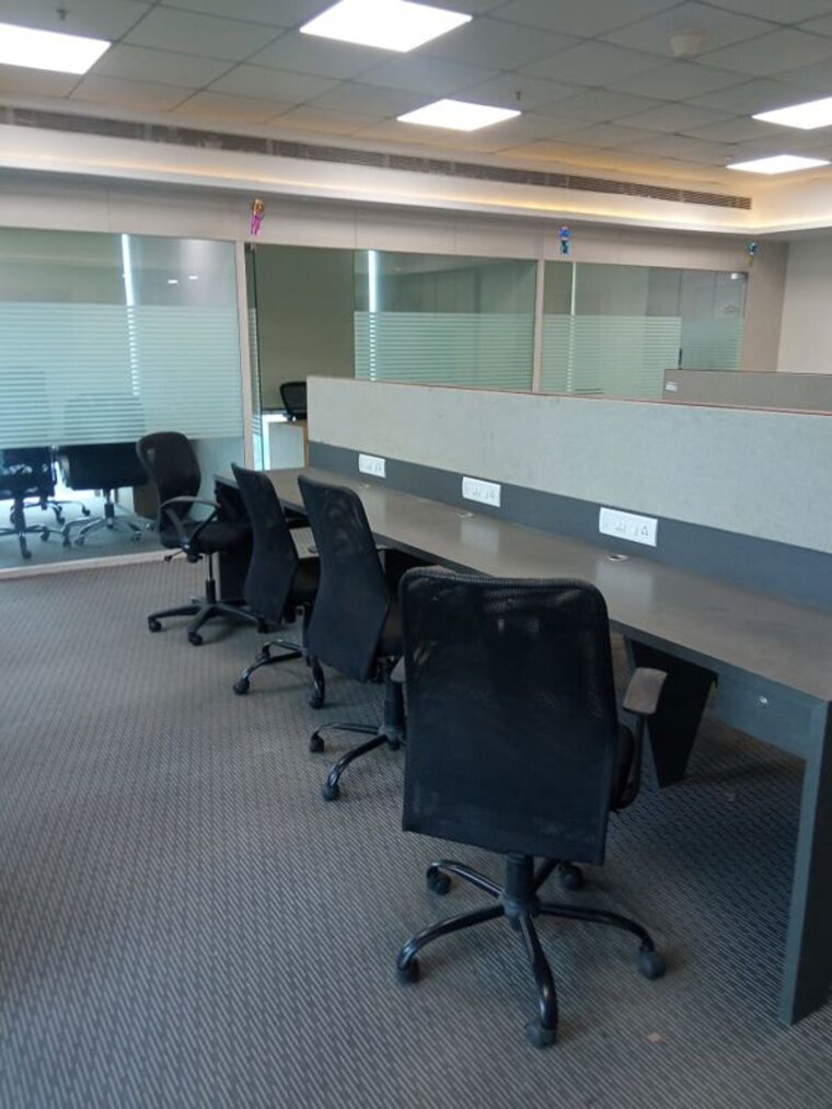 Team Area, rupa-solitaire Commercial Office Space 1800 Sq.Ft. In Kopar Khairane Navi Mumbai 10491384