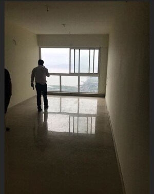 Room in 5 BHK Apartment at L&T Crescent Bay T2, Parel – for Sale
