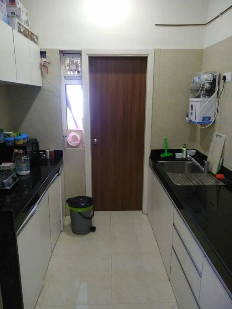 Kitchen, l-t-crescent-bay-t2 5 Bedroom 3800 Sq.Ft. Apartment In Parel Mumbai 10491405