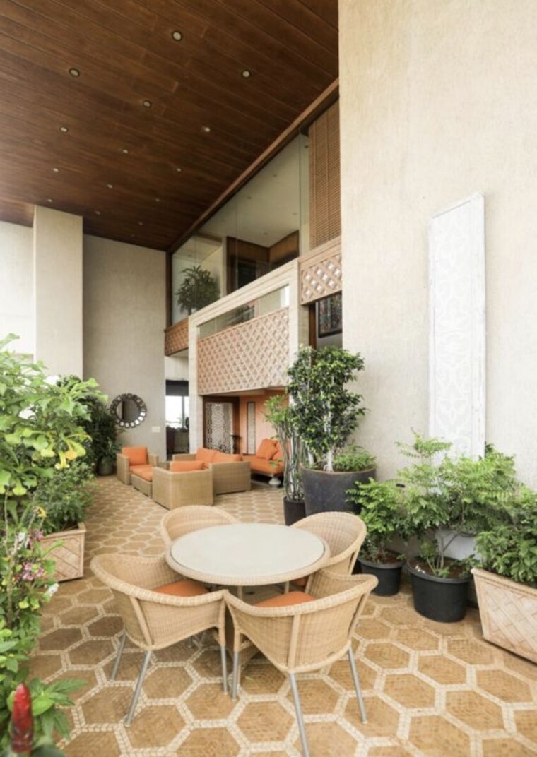 Team Area, one-altamount-apartment 4 Bedroom 9500 Sq.Ft. Apartment In Altamount Road Mumbai 10491433