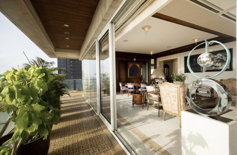  Parking, one-altamount-apartment 4 Bedroom 9500 Sq.Ft. Apartment In Altamount Road Mumbai 10491433