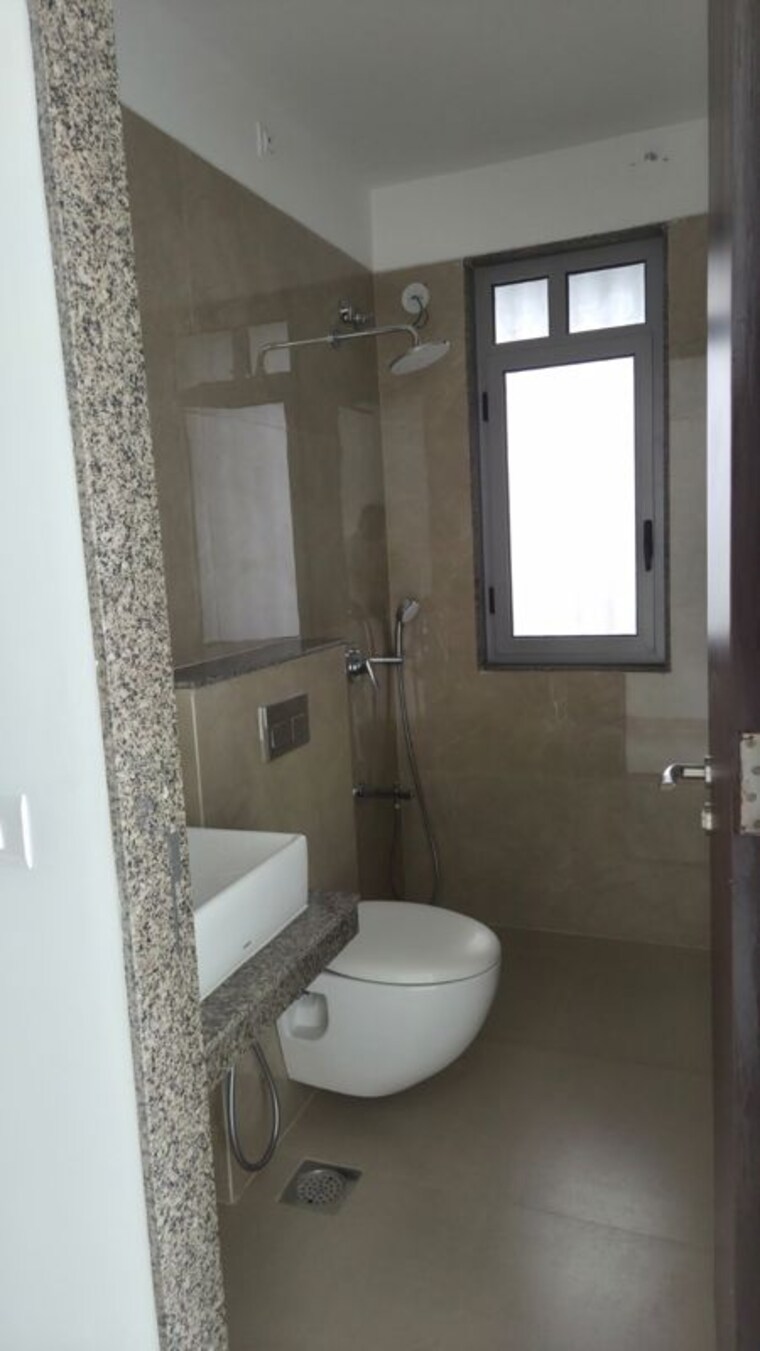 Bathroom, mahatma jyotibha phule nagar 2 Bedroom 645 Sq.Ft. Apartment In Mahatma Jyotibha Phule Nagar Mumbai 10491413