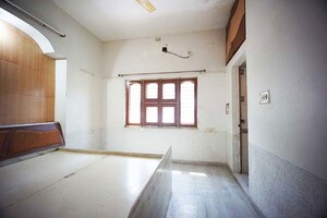 Building Lobby in 4 BHK Independent House at Sargasan – for Sale