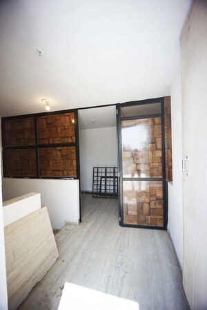 Room in 4 BHK Independent House at Sargasan – for Sale