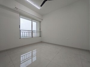 Room in 1.5 BHK Apartment at Marathon Nexzone Zenith 2, New Panvel – for Sale