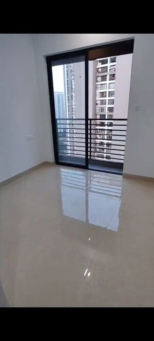 2 BHK Apartment For Rent in Risland The Icon, Dhokali