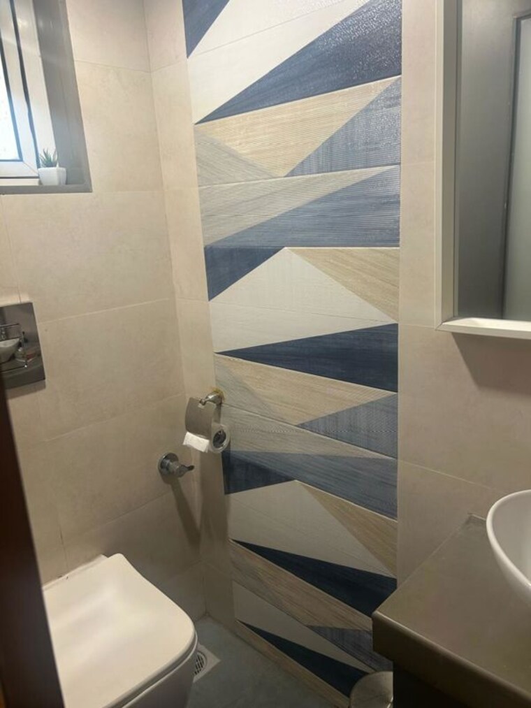Bathroom, thacker-tower Commercial Office Space 400 Sq.Ft. In Vashi Sector 17 Navi Mumbai 10491417