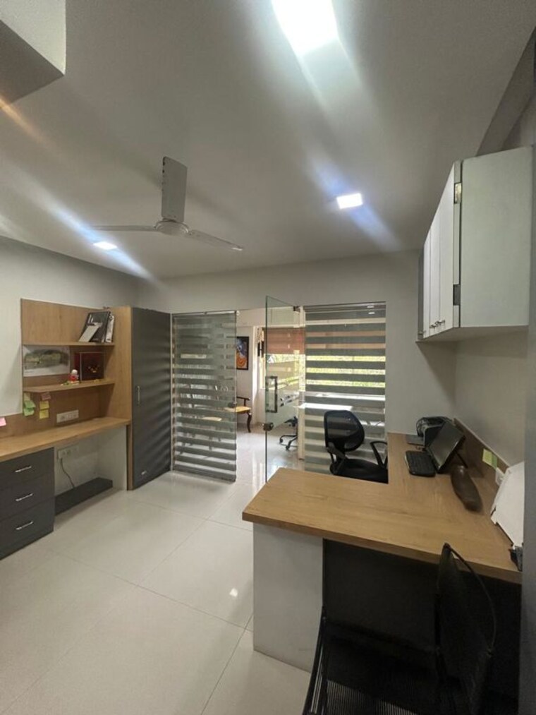 Living Room, thacker-tower Commercial Office Space 400 Sq.Ft. In Vashi Sector 17 Navi Mumbai 10491417