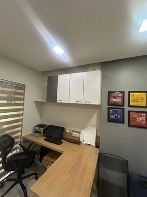 Team Area in  Office Space at Thacker Tower, Vashi Sector 17 – for Rent