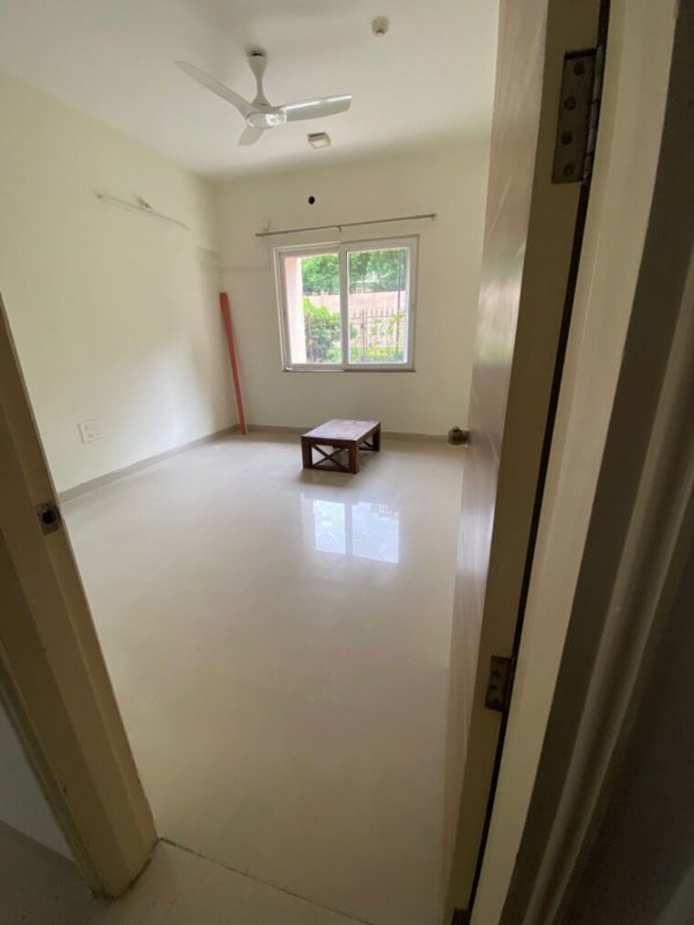 Room, brahma-exuberance 3 Bedroom 1550 Sq.Ft. Apartment In Kondhwa Pune 10491483