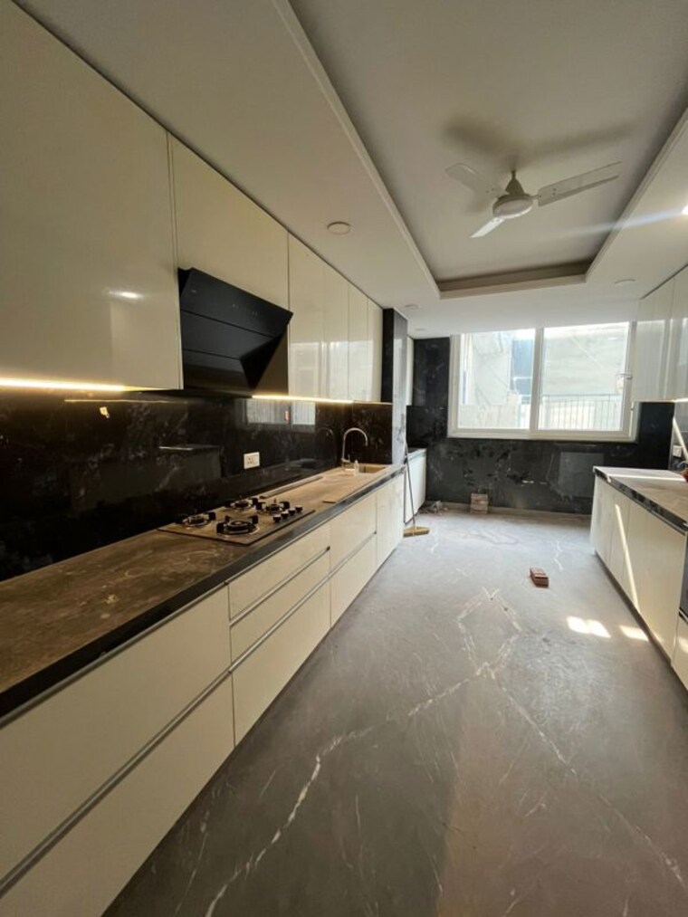 Kitchen, east punjabi bagh 4 Bedroom 5000 Sq.Ft. Builder Floor In East Punjabi Bagh Delhi 10491496