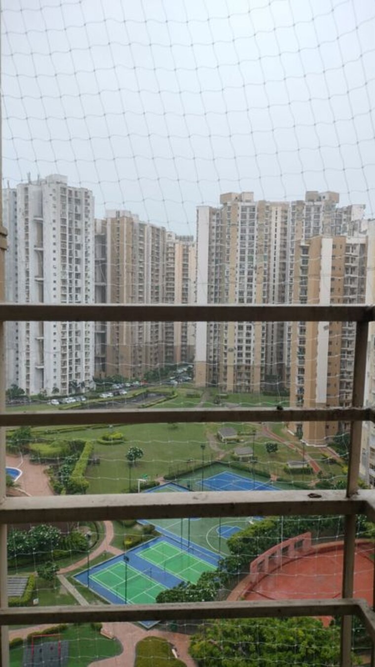 Exterior View, paras-tierea 2 Bedroom 925 Sq.Ft. Apartment In Sector 137 Noida 10491245
