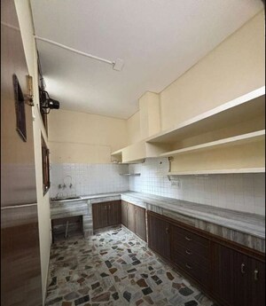 Kitchen in 3 BHK Independent House at Sector 35 – for Rent