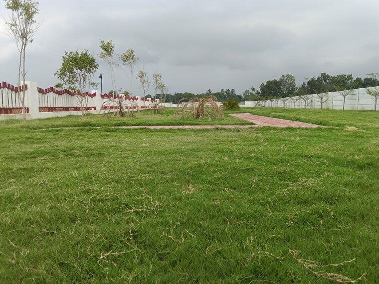 Garden, krishna-iscon-valley  1078 Sq.Ft. Plot In Gosainganj Lucknow 10491542