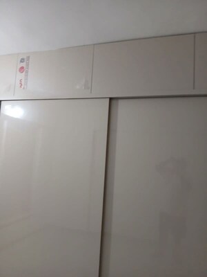 Room in 2 BHK Apartment at Shriram Nysa, Dhanori – for Rent